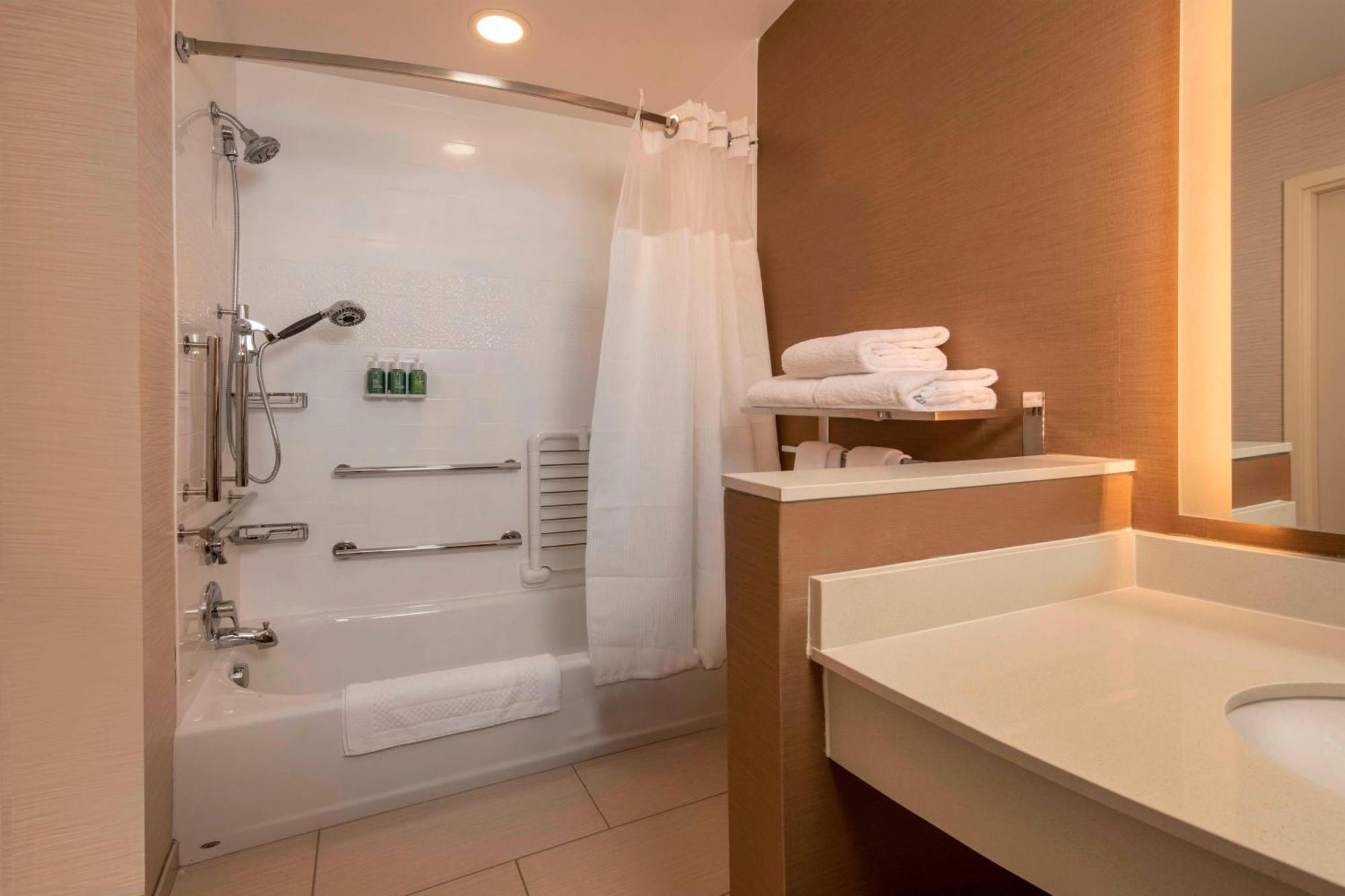 Fairfield Inn & Suites By Marriott Harrisburg International Airport Middletown  Zewnętrze zdjęcie
